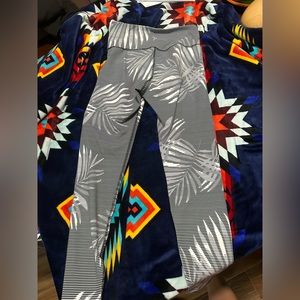 Yoga pants girls old navy